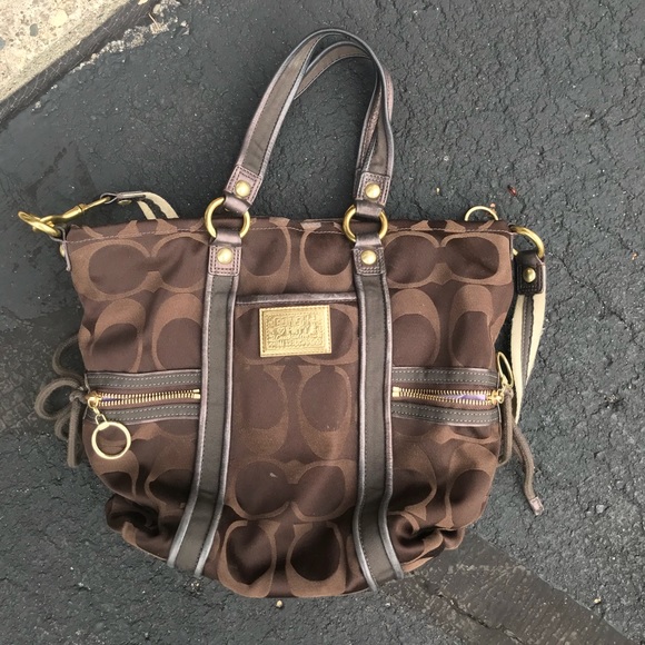 Signature Coach Handbag - Picture 2 of 2